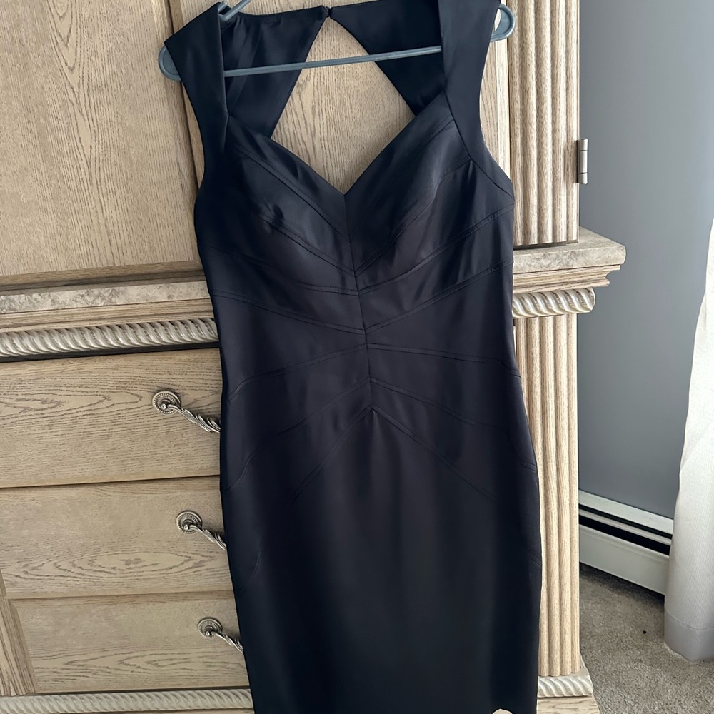 Elegant Black Sleeveless Dress